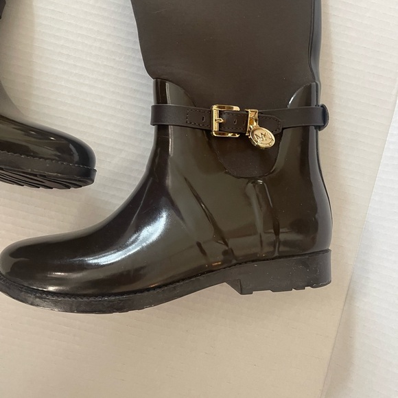 Michael Kors charm stretch rain boot Brown size 6 - Picture 2 of 16
